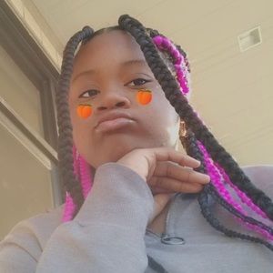 Meet your Posher, Alanna